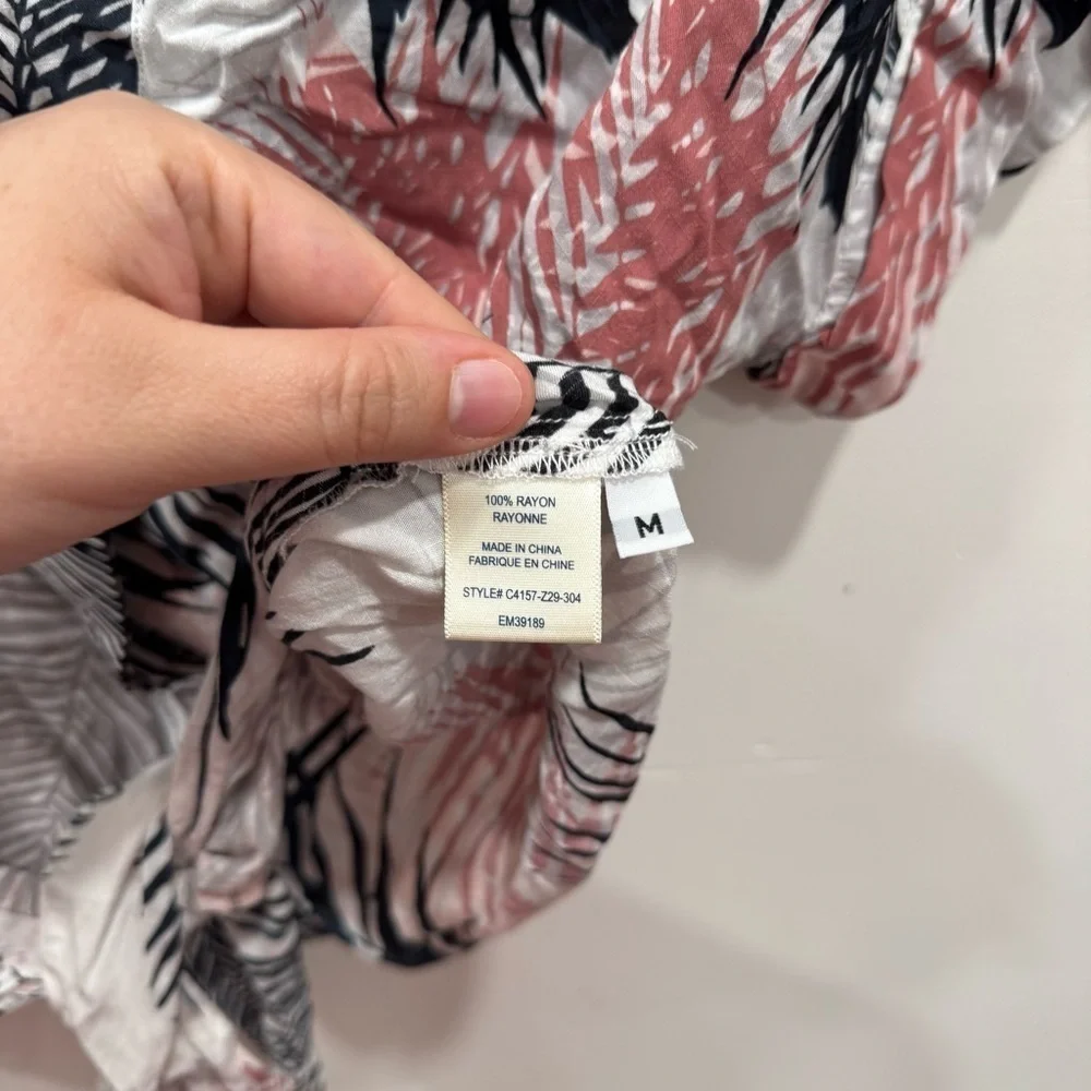 Anthropologie Cloth & Stone Palm Print Crop Tie Front Button Down Shirt Medium